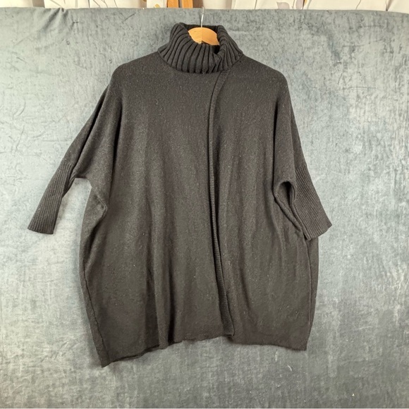 Soft Surroundings Oversized Charcoal Cowl Neck Sweater Sz Medium - Picture 4 of 10